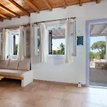 Feriehus Blue Xenia Paros Chrisi Akti (Paros)