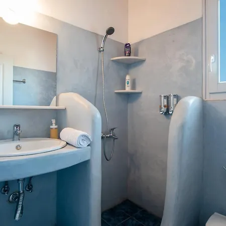 Blue Xenia Paros Хриси-Акти