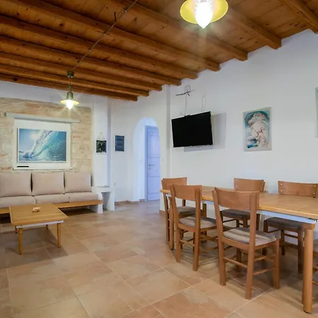 Blue Xenia Paros Дом отдыха *