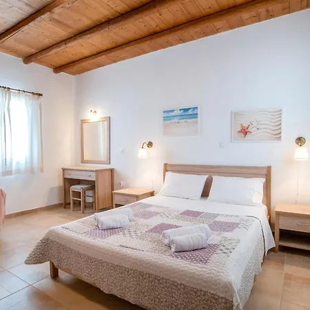 Blue Xenia Paros * Хриси-Акти