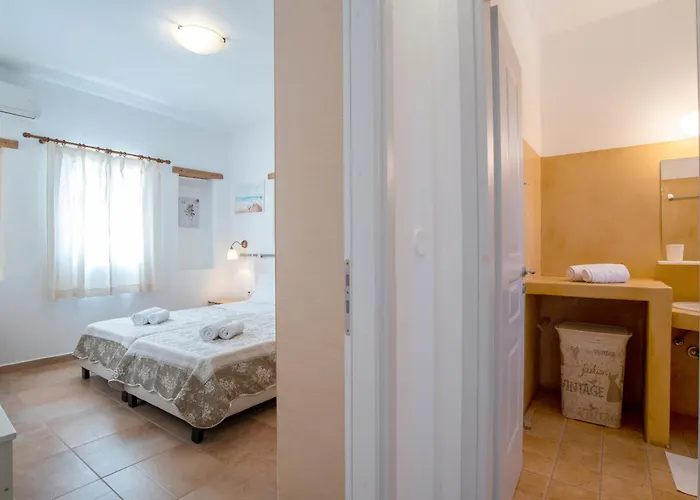 Blue Xenia Paros Semesterbostad